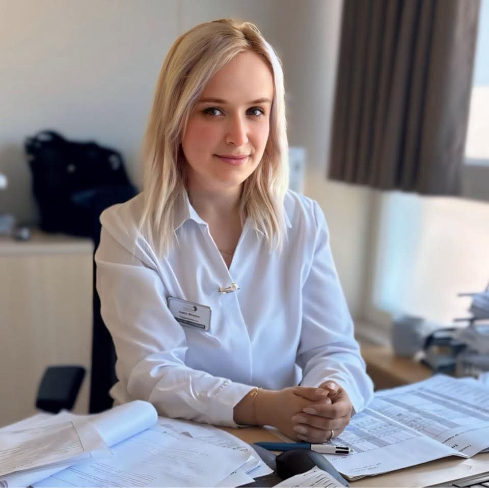 Anjeza Blloshmi, Gr&uuml;nderin und Pflegedienstleitung